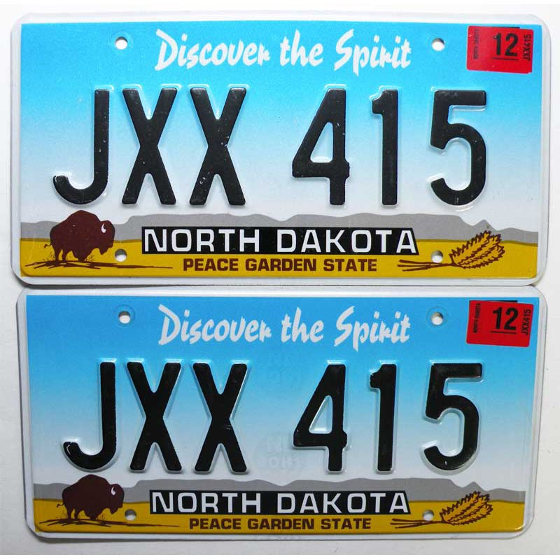 Paire de Plaque d Immatriculation USA - North Dakota ( 075 )