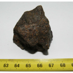 Meteorite Chondrite NWA non classée ( 61 grs  )