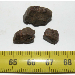 lot de Meteorites NWA 4293 ( chondrite H6 - 5 grammes - 027 )