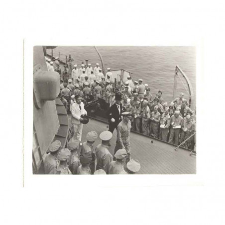 WWII Photo la reddition des Japonais 1945  ( 022 )
