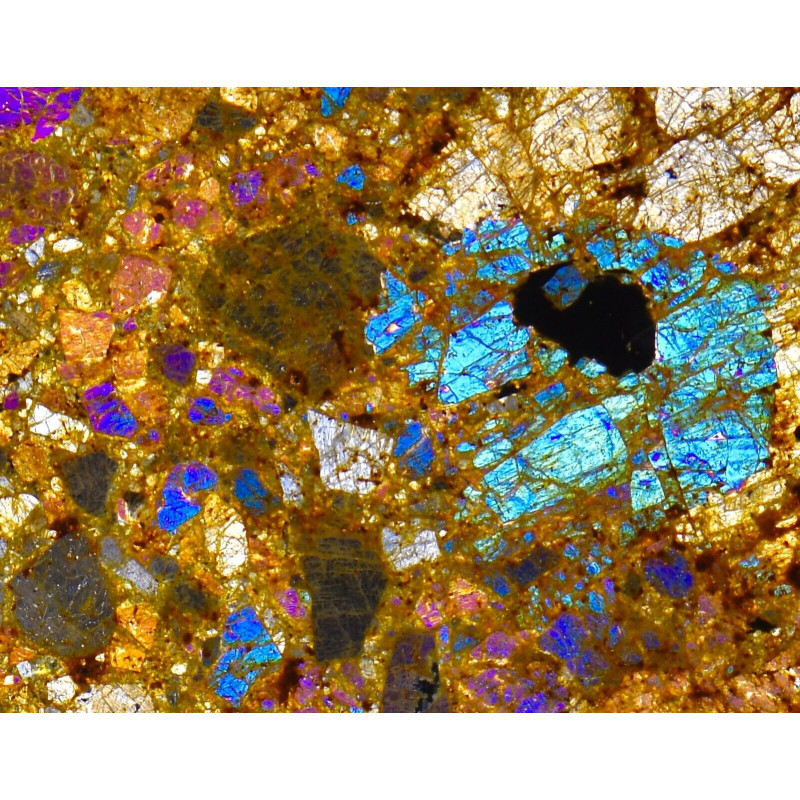 Lame mince de météorite NWA 13710 - Achondrite Diogenite (NWA - 046*) Lame mince de météorite NWA 13710 - Achondrite Diogenite (NWA - 046*)