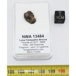 Météorite Lunaire NWA 13484...