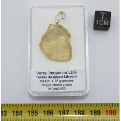 Collier pendentif en Verre Libyque ( 4.76 grammes - 014 ** )