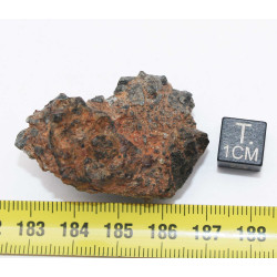 NWA 14056 Paired Achondrite HED Diogénite dans une boite (26.75 Grammes-009 **)