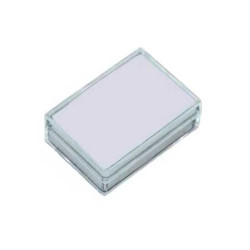 Lot de 10 boites / présentoirs transparents 3.7 x 5.7 x 1.4 centimètres avec 1 mousse blanche