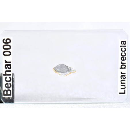 Lame mince de météorite Bechar 006 - lunaire brèche feldspathique (NWA - 051**)