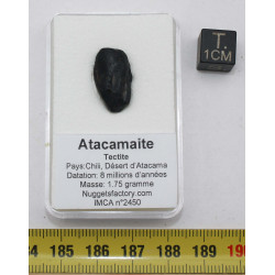Tectite Atacamaite dans une boite (Chili - 1.75 gramme - 009 **)