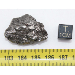 Météorite Campo del Cielo type Cristal dans une boite (Argentine - 21.85 grammes - 074**)
