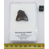 Météorite du désert d'Atacama dans une boite (Chili - 10.57 grammes - 001 **)
