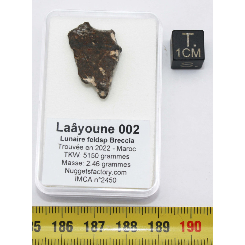 Météorite Lunaire Laâyoune 002 - Feld Breccia ( Maroc - 2.46 grammes - 057 **) Météorite Lunaire Laâyoune 002 - Feld Breccia ( Maroc - 2.46 grammes - 057 **)