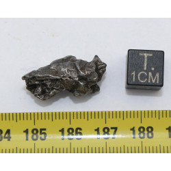 Météorite Campo del Cielo type Cristal dans une boite (Argentine - 9.95 grammes - 081**)