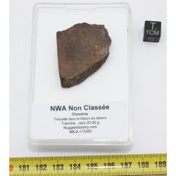 Météorite NWA Non classée dans une boite - Chondrite ( 20.30 grammes - 002** )