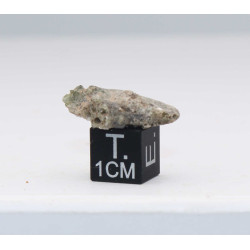 Fragment de trinitite dans une boîte - Verre d Alamogordo (USA - 1.06 grammes - 101*)