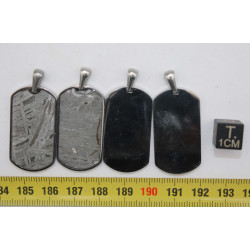 Collier pendentif météorite Aletaï dans une boite avec un cordon en cuir (Chine - 039 **)