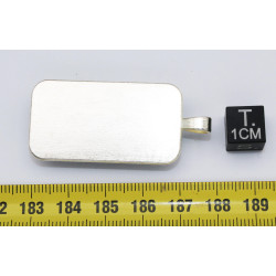 Collier pendentif météorite Aletaï dans une boite avec un cordon en cuir (Chine - 051 **)