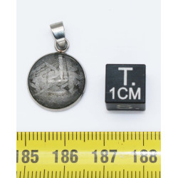 Collier pendentif météorite Aletaï dans une boite avec un cordon en cuir (Chine - 057**)