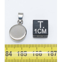 Collier pendentif météorite Aletaï dans une boite avec un cordon en cuir (Chine - 064**)