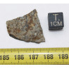 Tranche de météorite Vinales dans une boite - Chondrite L6 ( 1.92 gr - 005 ** )