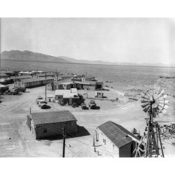 Fragment de trinitite dans une boîte - Verre d Alamogordo (USA - 1.17 gramme - 060*)