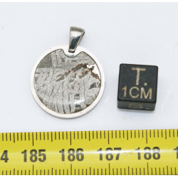 Collier pendentif météorite Aletaï dans une boite avec un cordon en cuir (Chine - 073**)