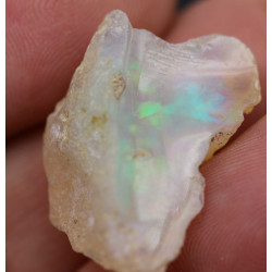 Opale Welo brute dans une boite ( 6.0 grammes - 002**)