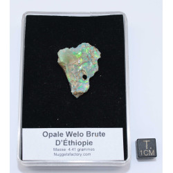 Opale Welo brute dans une boite ( 4.41 grammes - 001**)