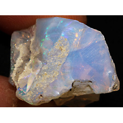 Opale Welo brute dans une boite ( 10.19 grammes - 012**)