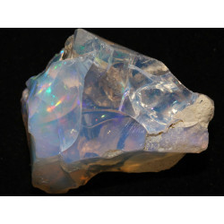 Opale Welo brute dans une boite ( 10.19 grammes - 012**)