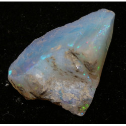 Opale Welo brute dans une boite ( 2.69 grammes - 015**)