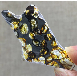 Tranche de Météorite Sericho - Pallasite ( Kenya -  2.30 grammes - 008 ** )