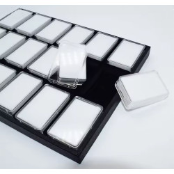 Collection de 18 météorites dans des boites avec un plateau (008 **)