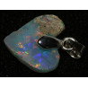 Pendentif en Opale Welo brute dans une boite ( 0.82 gramme - 020**)