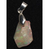Pendentif en Opale Welo brute dans une boite ( 1.65 gramme - 022**)
