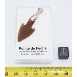 Collier pendentif pointe de flèche avec cordon en cuir (Sahara - 012**)