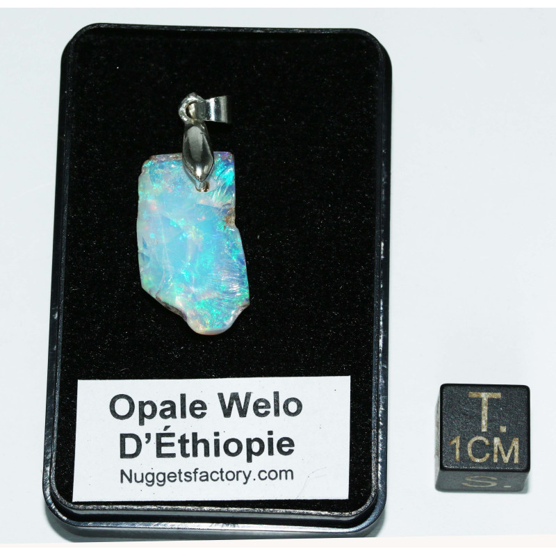 Pendentif en Opale Welo brute dans une boite ( 1.59 gramme - 026**)