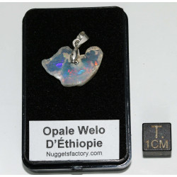 Pendentif en Opale Welo brute dans une boite ( 1.04 gramme - 028**)