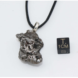 Collier pendentif météorite Campo del Cielo type Cristal ( Argentine - 012 ** )