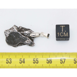 Collier pendentif météorite Campo del Cielo type Cristal ( Argentine - 011 ** )