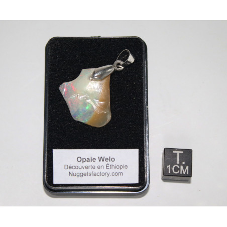 Pendentif en Opale Welo brute dans une boite ( 1.85 gramme - 029**)