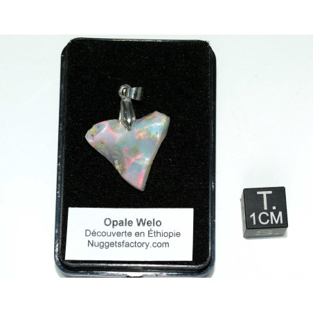 Pendentif en Opale Welo brute dans une boite ( 1.46 gramme - 030**)