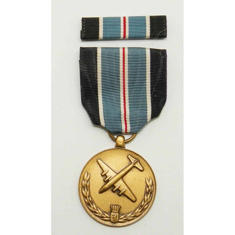 Decoration / Medaille  USA  Berlin Airlift ( 103 )