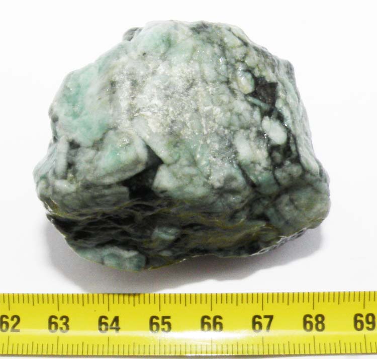 https://www.nuggetsfactory.com/EURO/mineraux/emerauld/50%20b.jpg