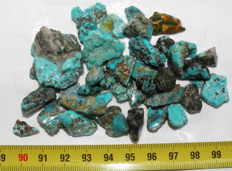 https://www.nuggetsfactory.com/EURO/mineraux/turquoise/010.jpg